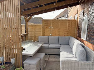 Photo 17- click for photo gallery